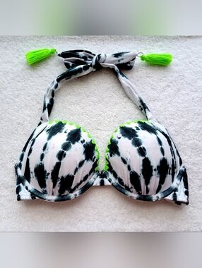 Venus Tie-Dye Bikini Top with Crochet Trim, Size B